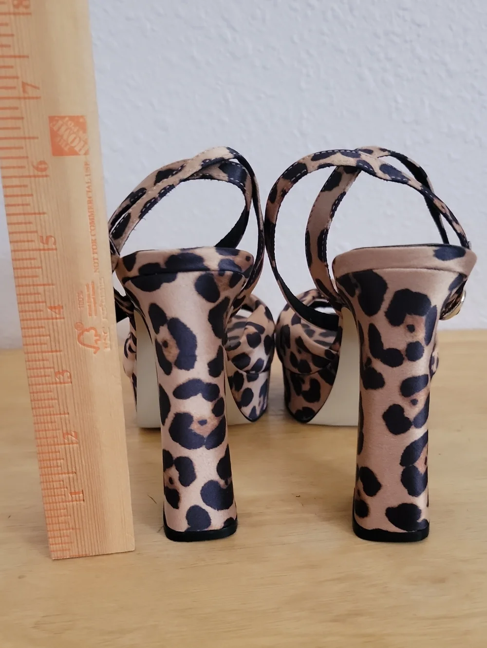 Rampage Leopard Print Platform Sandals Heels Tan Gold Black Animal Open Toe Knot